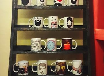 india/kolkata/ballygunge/shop/mooch-wale