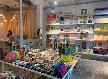 spain/madrid/chueca/shop/peseta-tienda-chueca