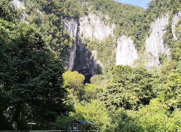 malaysia/mulu-national-park/shop/deer-cave