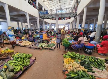 cabo-verde/praia-de-carlota/shop/assomada-market