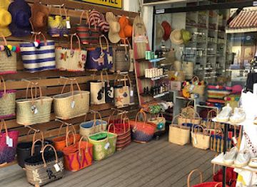 cyprus/kato-paphos/shop/april-shop