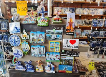 netherlands/kennemerland/shop/holland-souvenir-shop