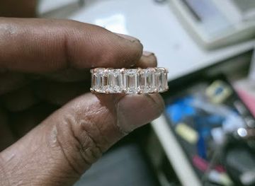 saudi-arabia/khamis-mushait/shop/r-m-jewelry-repair-shop