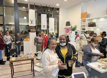 nebraska/omaha/aksarben-village/shop/status