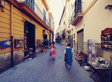 spain/palma-de-mallorca/paseo-maritimo/shop/tipika