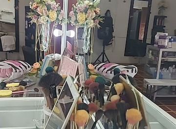 el-salvador/suchitoto/shop/roxy-salon