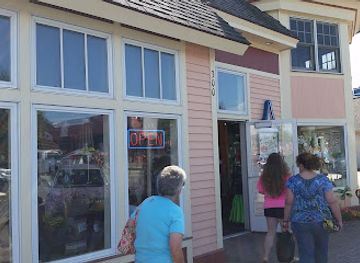 michigan/lower-peninsula/shop/teysen-s-gift-shop