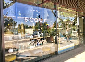 australia/melbourne/st-kilda/shop/scout-house