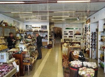 italy/maremma/shop/narcisi-e-bussi