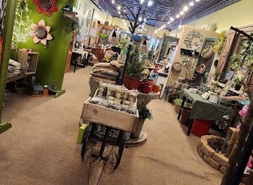 north-carolina/uwharrie-mountains/shop/the-backyard-retreat