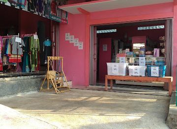 indonesia/central-java/shop/rumah-aliya-sukorejo