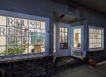 new-hampshire/monadnock-region/shop/monadnock-green-shop