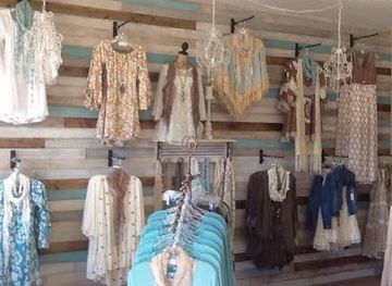 indiana/terre-haute/shop/trendy-lime-boutique