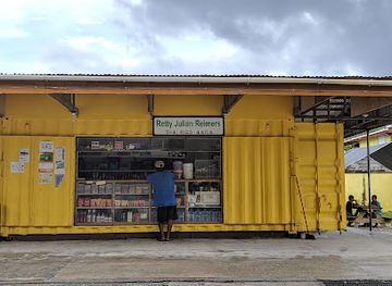 marshall-islands/majuro/shop/retty-julian-reimers