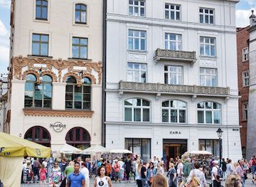 poland/krakow/stare-miasto-old-town/shop/zara