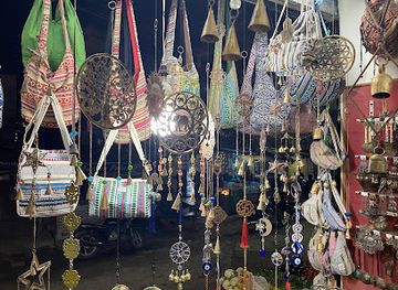 india/rishikesh/laxman-jhula/shop/hempsher