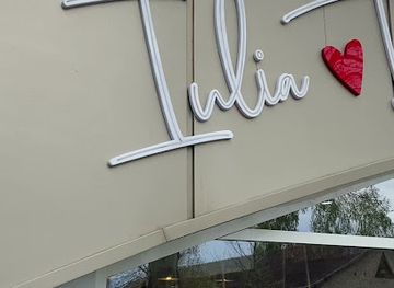 moldova/cahul-county/shop/iuliaboutique