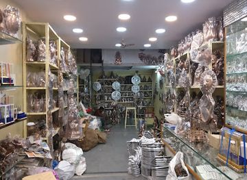 india/hyderabad/charminar/shop/decent-gift-emporium