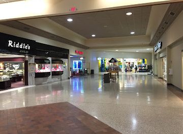 nebraska/indian-cave-state-park/shop/hilltop-mall