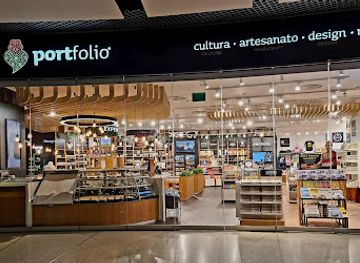 portugal/lisbon/shop/portfolio-made-of-portugal