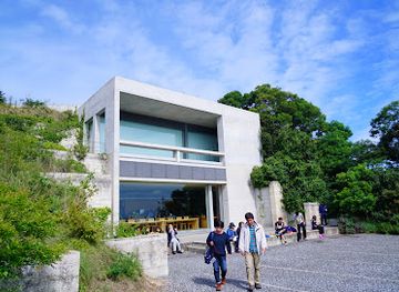 japan/naoshima-island/shop/chichu-art-museum