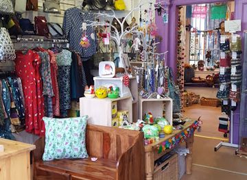 united-kingdom/west-lothian/shop/fair-tradewinds