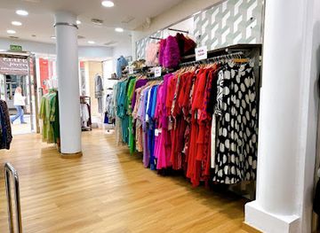 spain/malaga/shop/fashion-center-malaga