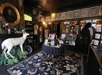 pennsylvania/pittsburgh/shop/the-weeping-glass