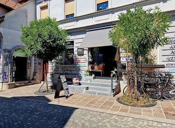 slovenia/ljubljana/shop/soma-design