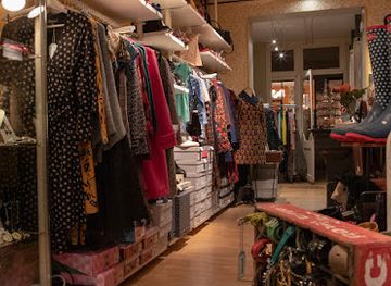 belgium/county-of-namur/shop/un-p-tit-coin-de-parapluie