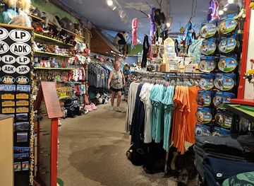 new-york/lake-placid/shop/critters