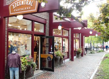 new-hampshire/hanover/shop/37-central-clothiers