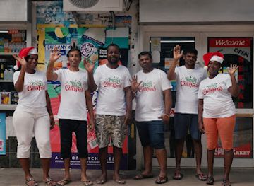 seychelles/anse-royale/shop/sekaar-supermarket-les-cannelles