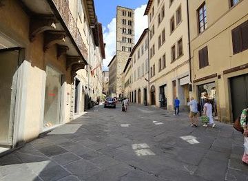 italy/casentino/shop/corso-italia