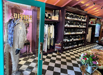 california/santa-monica/shop/divine-vintage-santa-monica