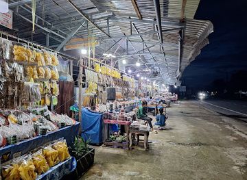 laos/mekong-river-valley/shop/vangvieng-sour-fish-shop