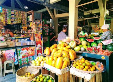 indonesia/central-java/shop/pasar-ngasem