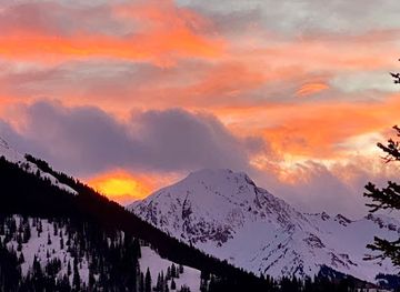 colorado/maroon-bells-snowmass-wilderness/shop/snowmass-sports