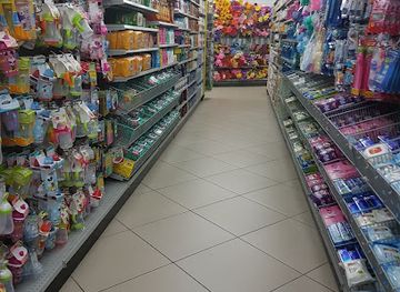 guatemala/motagua-valley/shop/dollar-city