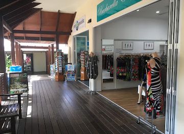 australia/port-douglas/shop/portico-shopping-centre