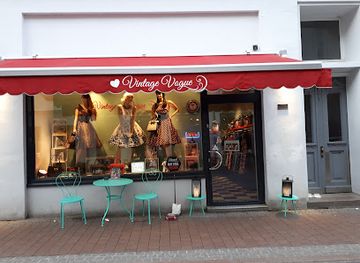 germany/lubeck/shop/vintage-vogue-retro-boutique