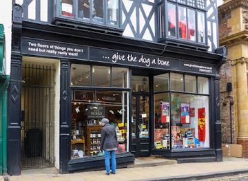 united-kingdom/york/shop/give-the-dog-a-bone