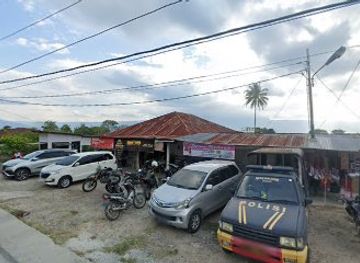 indonesia/lake-toba/shop/kedai-dian-sijabat