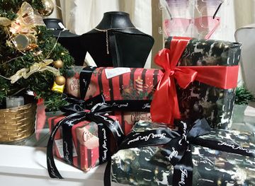 suriname/marienburg/shop/beepretty