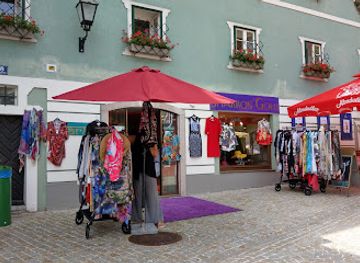 austria/hallstatt/shop/tara-sharron-gold