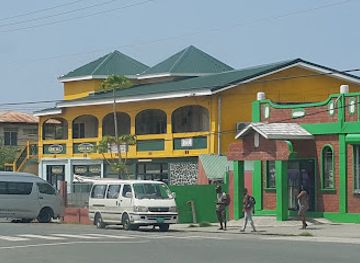 saint-lucia/laborie/shop/shopping-mall-new-dock-road