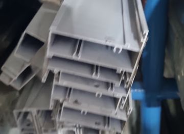 guinea-bissau/biombo-region/shop/noussy-aluminium-savant