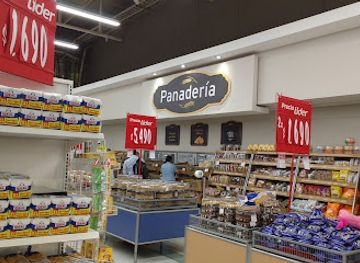 chile/central-valley/shop/mall-plaza-america