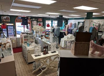 canada/james-bay/shop/good-dog-charlies