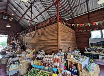 thailand/khao-yai-national-park/shop/the-birder-s-lodge-farmers-market